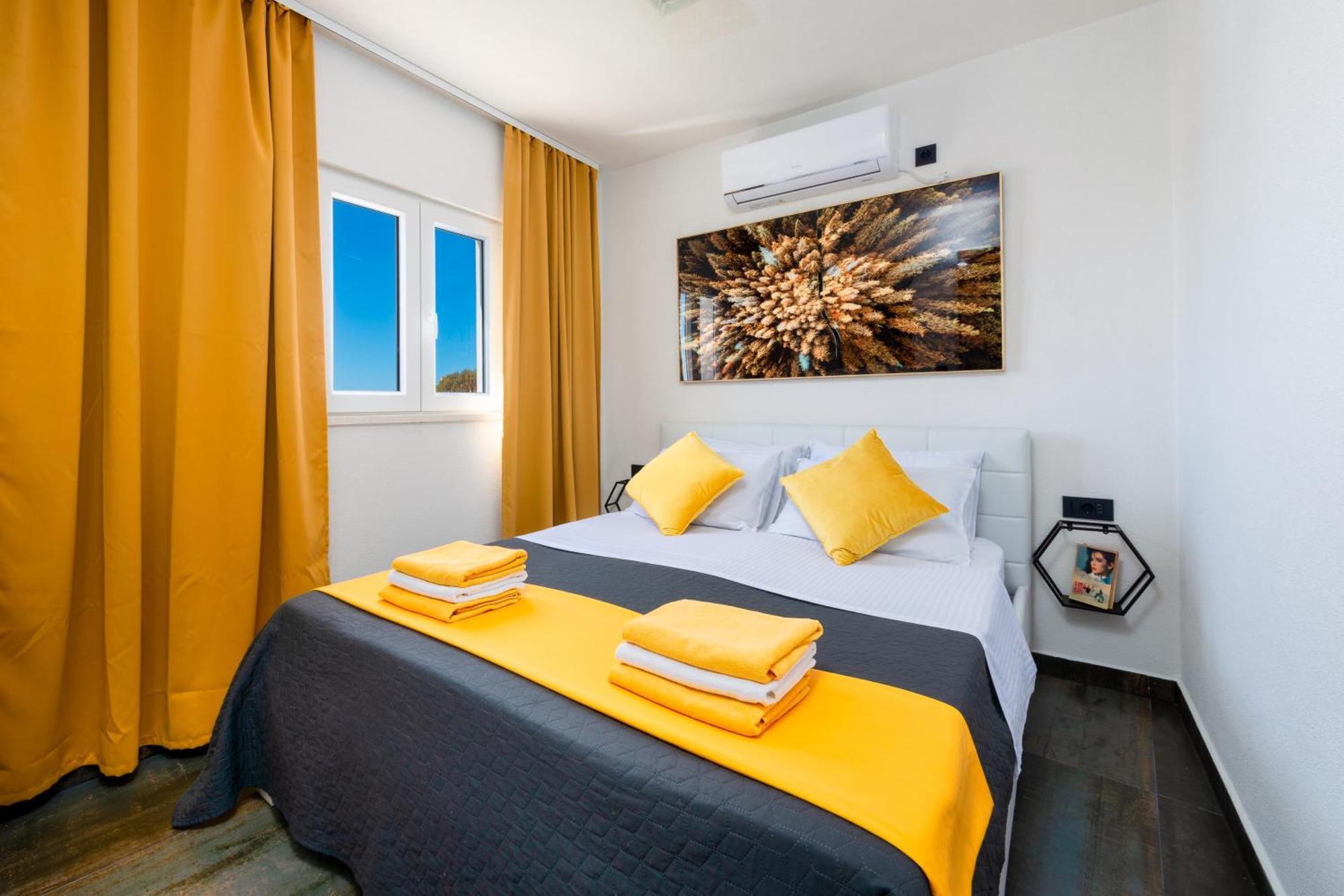 Apartments Nia Deluxe & Elegance Dubrovnik Exteriör bild